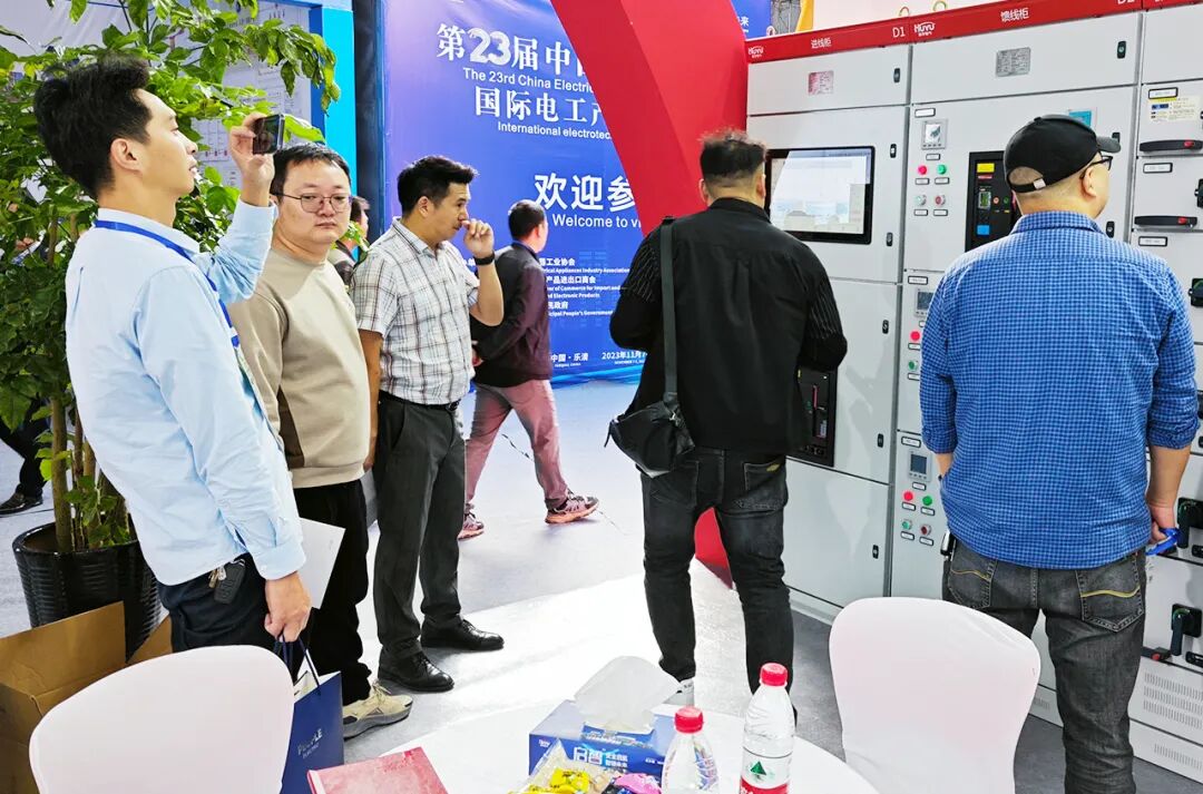 1728716299156146.jpg 0.jpg